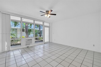 1850 Meridian Ave in Miami Beach, FL - Building Photo - Building Photo