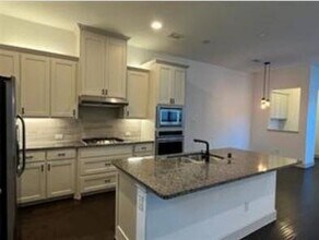 1105 Water St in Carrollton, TX - Building Photo - Building Photo