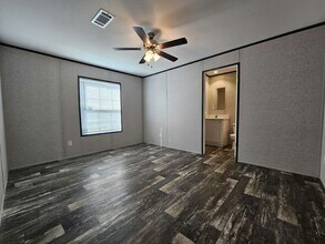 1053 Myakka Dr in North Fort Myers, FL - Building Photo - Building Photo