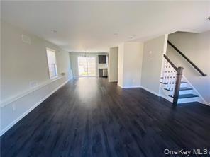 82 Center St in Highland Falls, NY - Building Photo - Building Photo