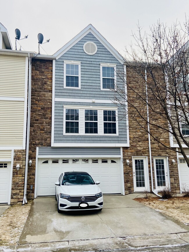 property at 387 NE Kingwood