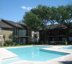 Woodscape Apartments in Houston, TX - Building Photo - Building Photo