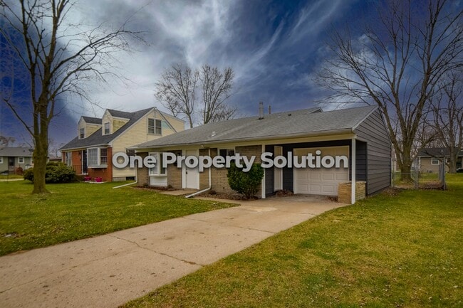 1330 Cass St in Gary, IN - Building Photo - Building Photo