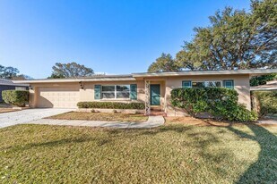 1624 Fruitwood Dr in Clearwater, FL - Building Photo