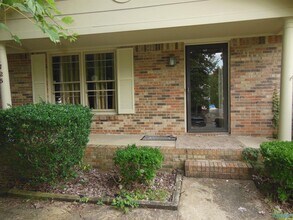 1725 Millican Pl NW in Huntsville, AL - Building Photo - Building Photo
