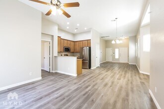 699 Bridgeford Ct in Henderson, NV - Building Photo - Building Photo