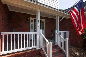 185 Lakewood Dr in Sumter, SC - Building Photo - Building Photo