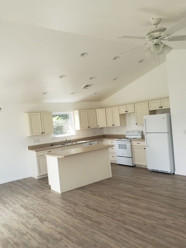 424 N Mansion St in Sullivan, MO - Building Photo - Building Photo