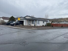 17605 Alexandria Ct in Reno, NV - Building Photo