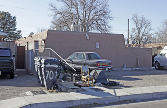 529-533 Kentucky St SE in Albuquerque, NM - Building Photo - Building Photo