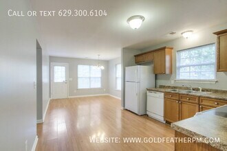 2116 14th Ave N in Nashville, TN - Building Photo - Building Photo