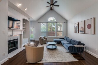 3100 Camden Bluff Rd in Frisco, TX - Foto de edificio - Building Photo