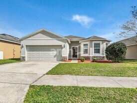 344 Red Kite Dr, Unit 239 in Groveland, FL - Building Photo