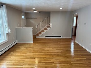 108 Trimount Ave in Waltham, MA - Building Photo - Building Photo