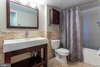 604 S Washington Square photo'