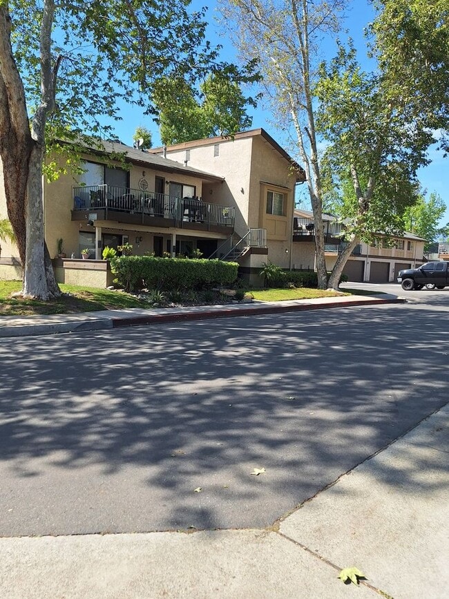 property at 1219 Edwards St