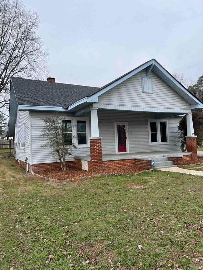 property at 855 College St