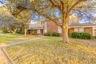 4401-4405 Crockett Ave in Midland, TX - Foto de edificio - Building Photo