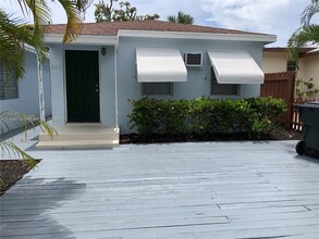 622 N J St in Lake Worth, FL - Building Photo - Building Photo