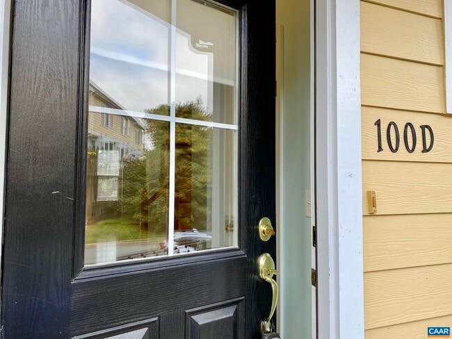 property at 100 Melbourne Park Circle