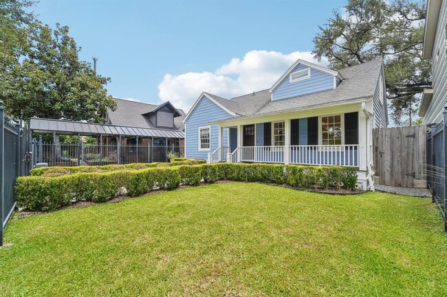 540 Arlington St in Houston, TX - Building Photo - Building Photo