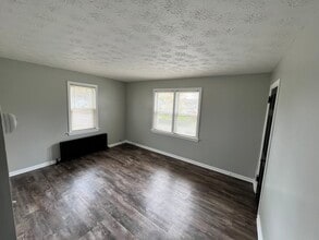 119 46th St SW, Unit #3 in Canton, OH - Building Photo - Building Photo