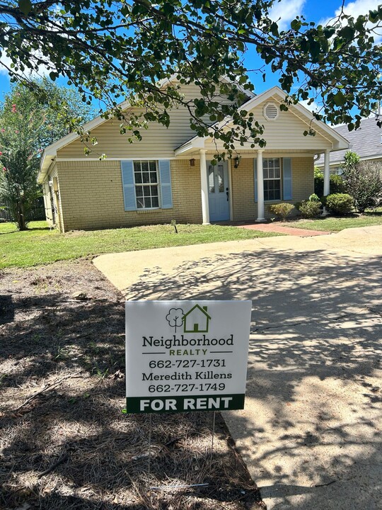 607 Huntington Pl in Oxford, MS - Building Photo