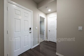 12537 Bending Brk Dr in Piedmont, OK - Building Photo - Building Photo