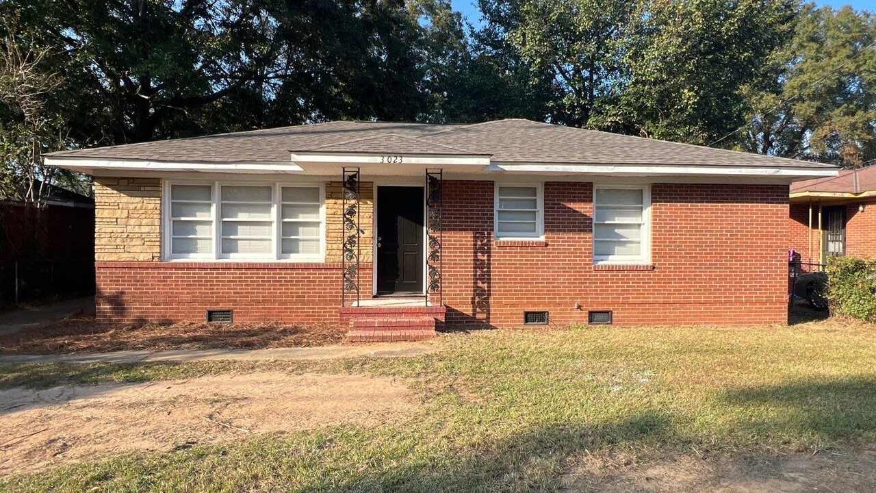 3023 Knox St in Columbus, GA - Building Photo