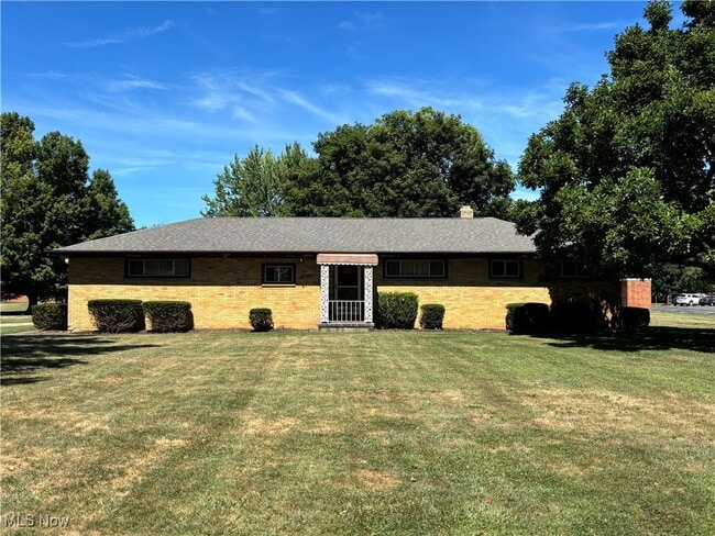 property at 4307 Manchester Rd