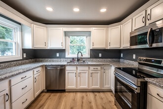 120 College Street Rd in Elizabethtown, KY - Building Photo - Building Photo