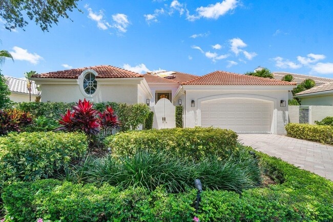 1128 Crystal Dr in Palm Beach Gardens, FL - Building Photo - Building Photo