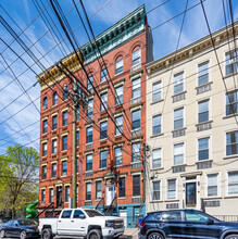 308 Madison St in Hoboken, NJ - Foto de edificio - Building Photo