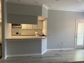 5515 Strack Rd in Houston, TX - Building Photo - Building Photo