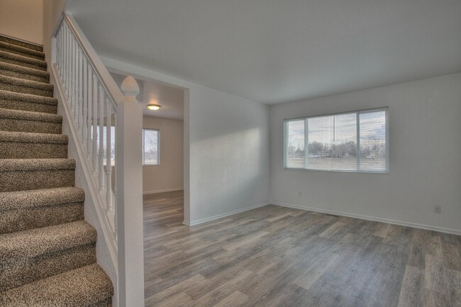 624 26th St SW in Loveland, CO - Foto de edificio - Building Photo