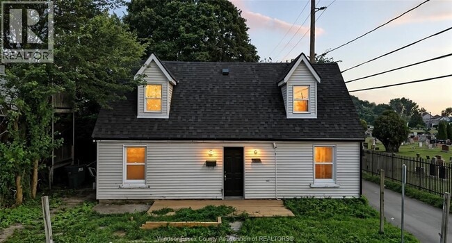 property at 759 Ellis St E