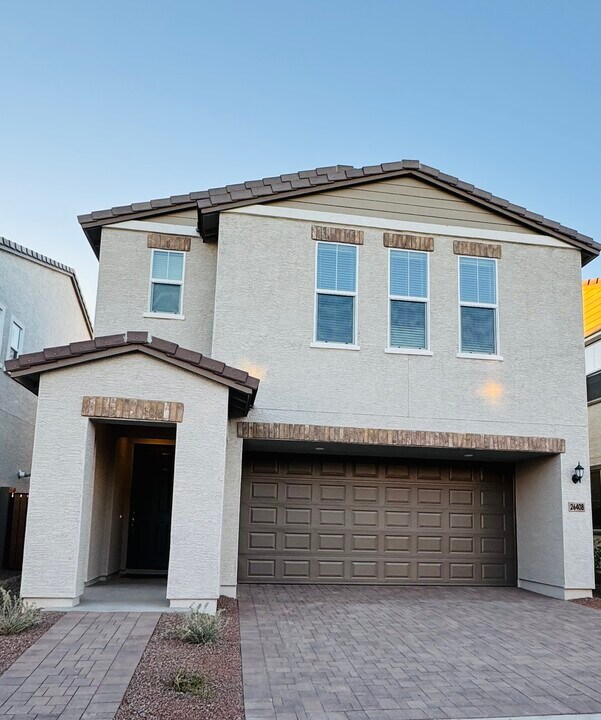 26408 N 24th Gln in Phoenix, AZ - Building Photo