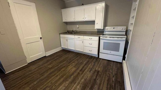 8 Prospect St, Unit FM