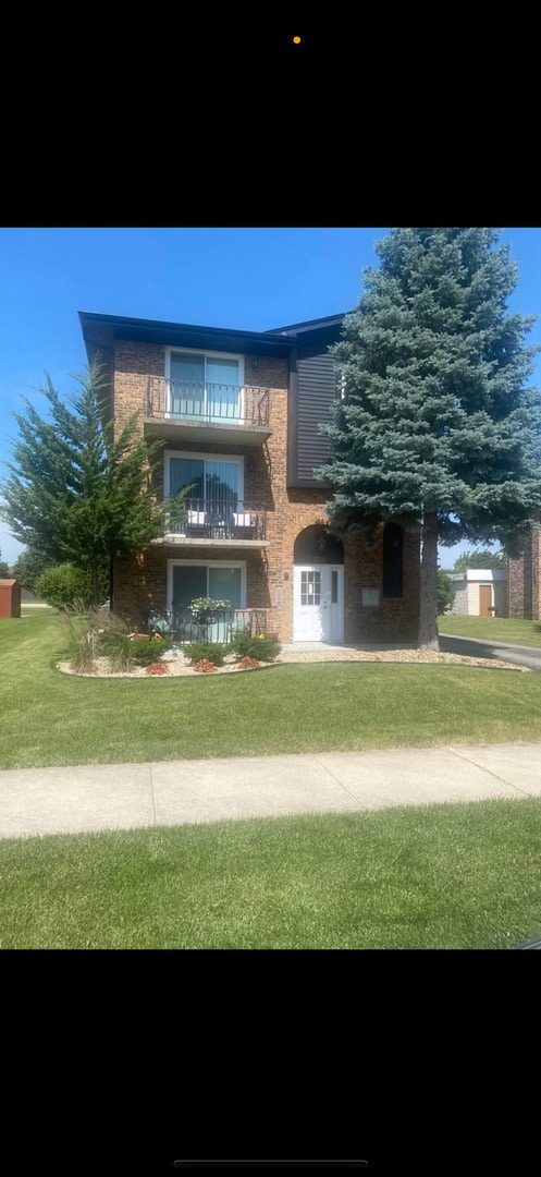 property at 16552 Crescent Ave
