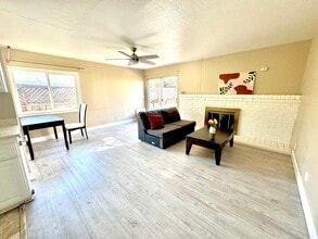 25385 Calaroga Ave in Hayward, CA - Building Photo - Building Photo