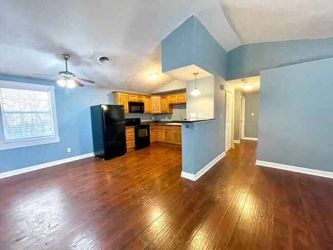 1232 Amber Meadows Cir in Knoxville, TN - Building Photo - Building Photo