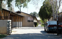 2387 Sepulveda Ave in San Bernardino, CA - Foto de edificio - Building Photo