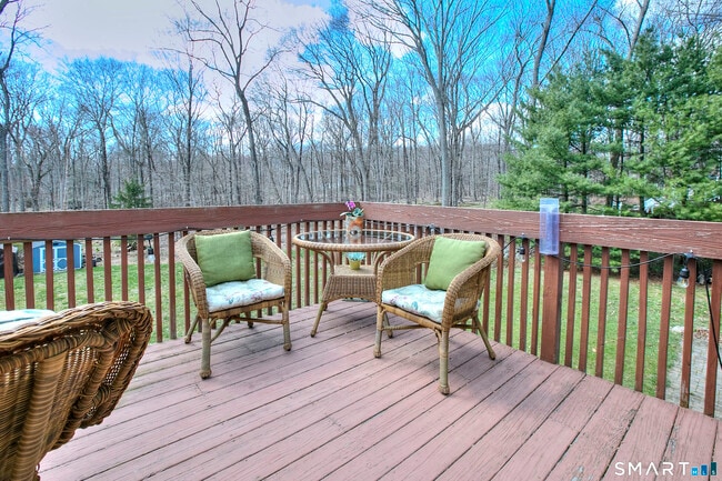 7 Richmond Hill Rd in Weston, CT - Building Photo - Building Photo