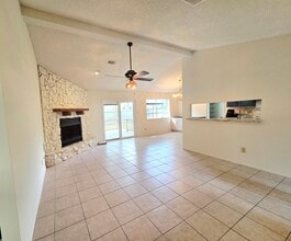 3218 Glade Springs Dr in Humble, TX - Building Photo - Building Photo