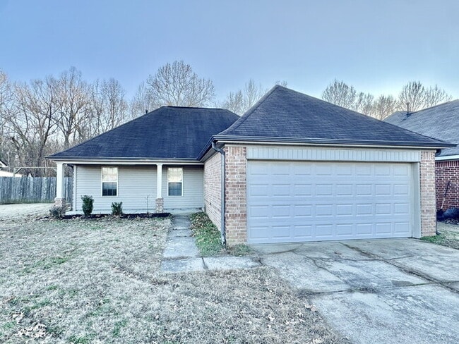 property at 3915 Jordan View Dr