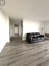 10 Stonehill Ct in Toronto, ON - Building Photo - Building Photo