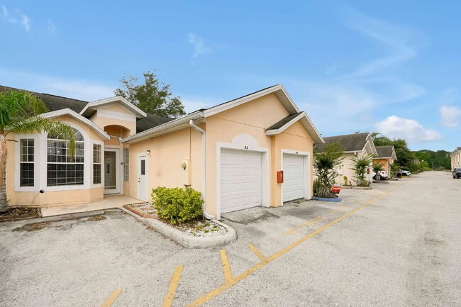 property at 7416 Lago De Oro