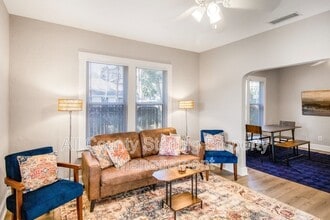 702 NW 2 Ave in Gainesville, FL - Building Photo - Building Photo