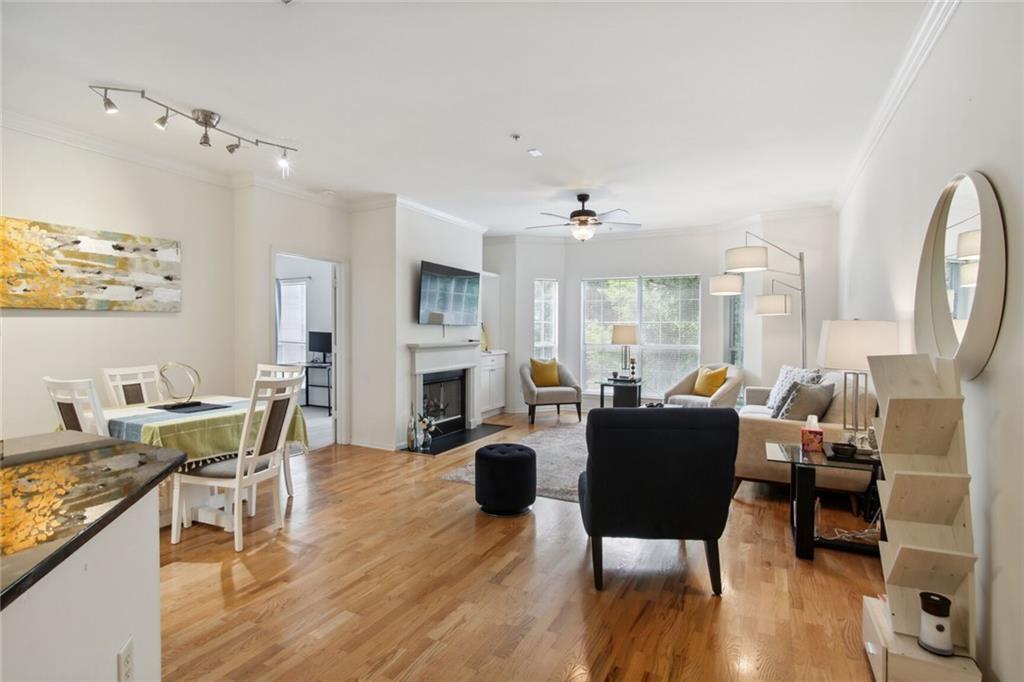5641 Roswell Rd in Atlanta, GA - Building Photo