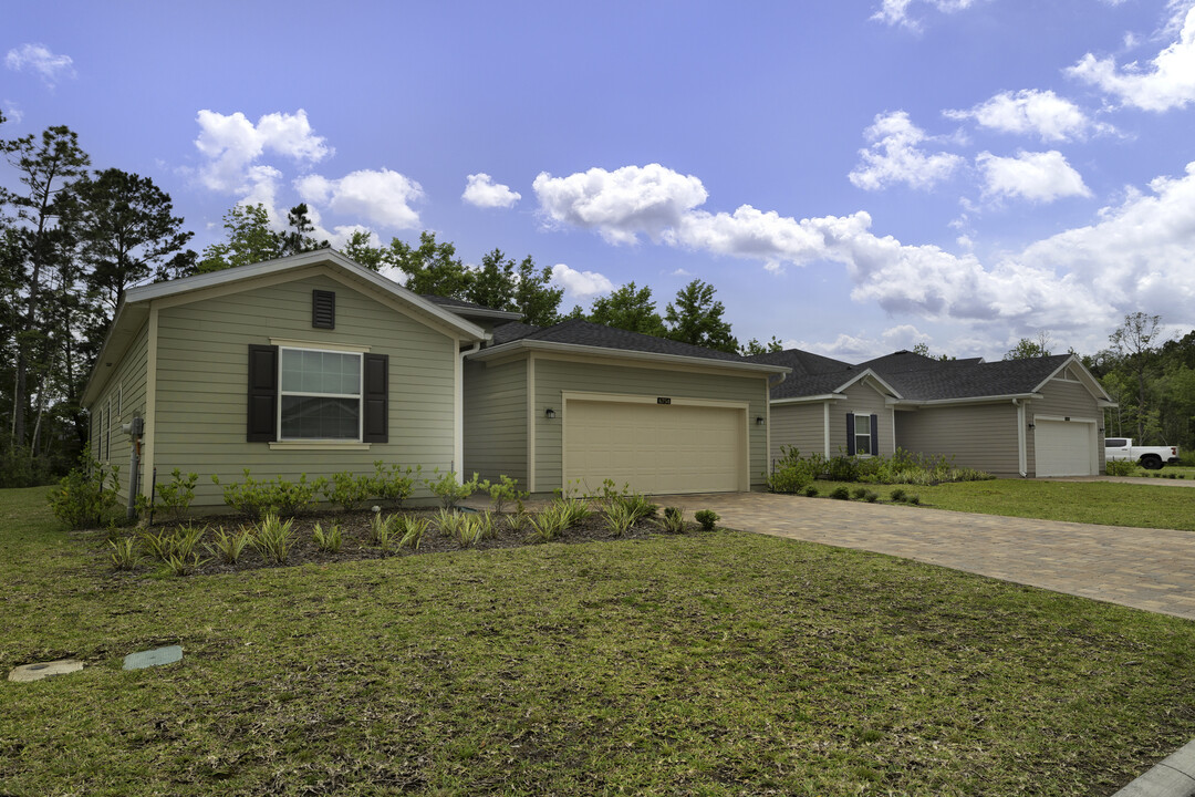 Lennar at Gentle Woods North in Jacksonville, FL - Foto de edificio